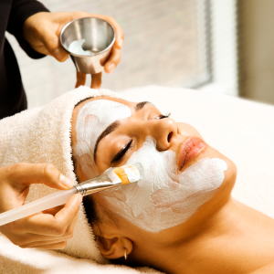 Holistic Facial Treatments for Natural Skin Healing